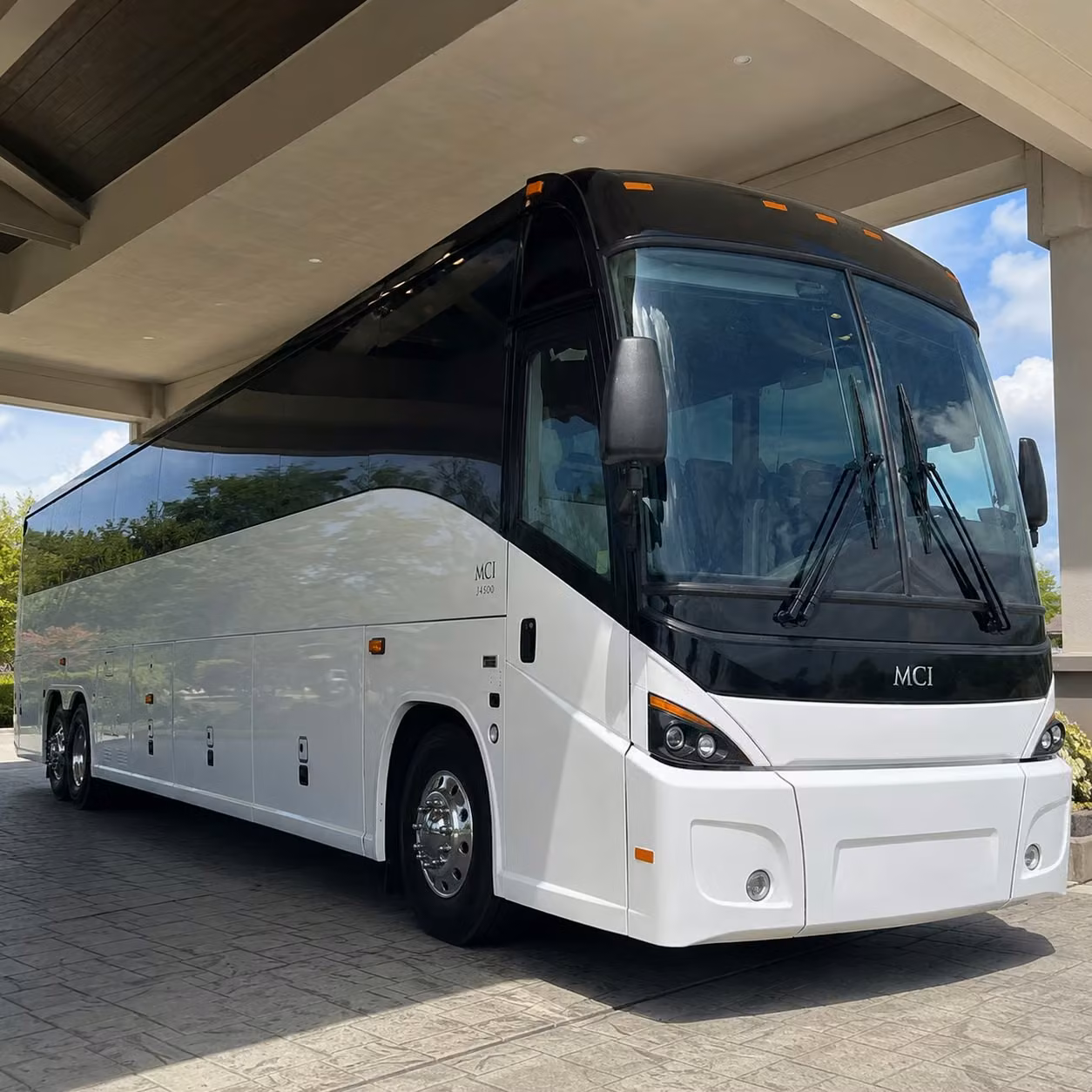 getting your team to tri cities airport off site training and corporate events has never been simpler