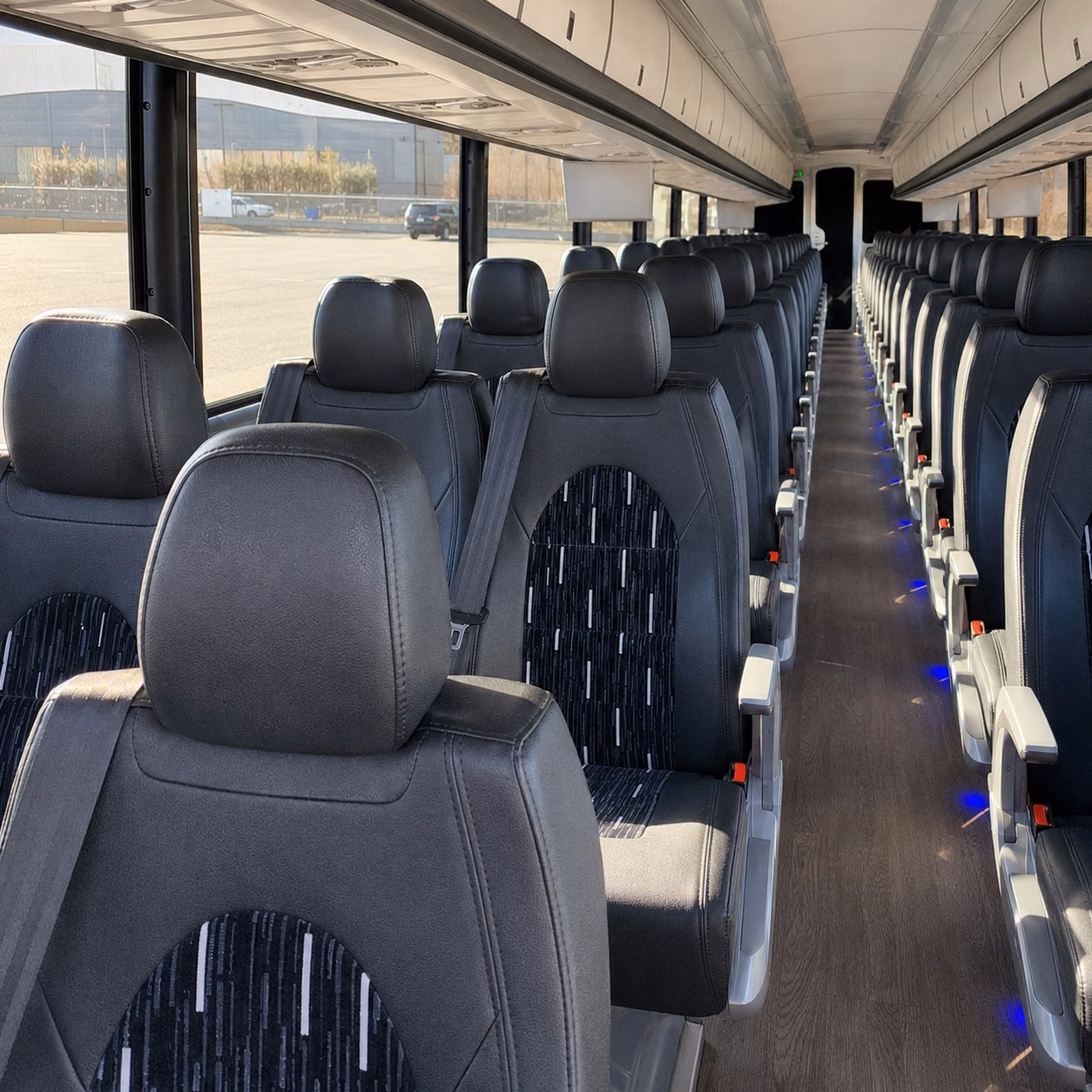 how bus type changes charter bus prices in richland washington
