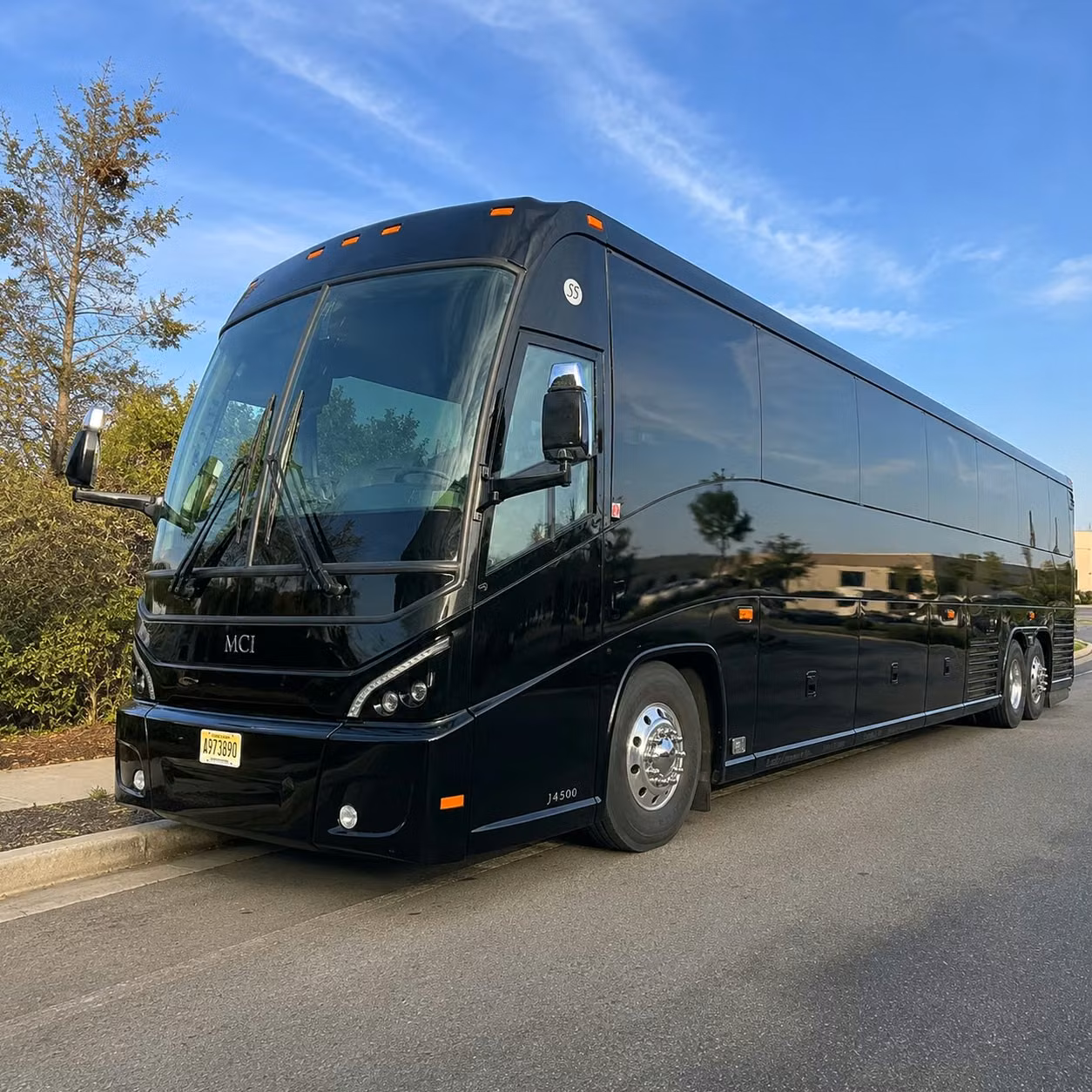 sports team fan charter bus rentals in richland